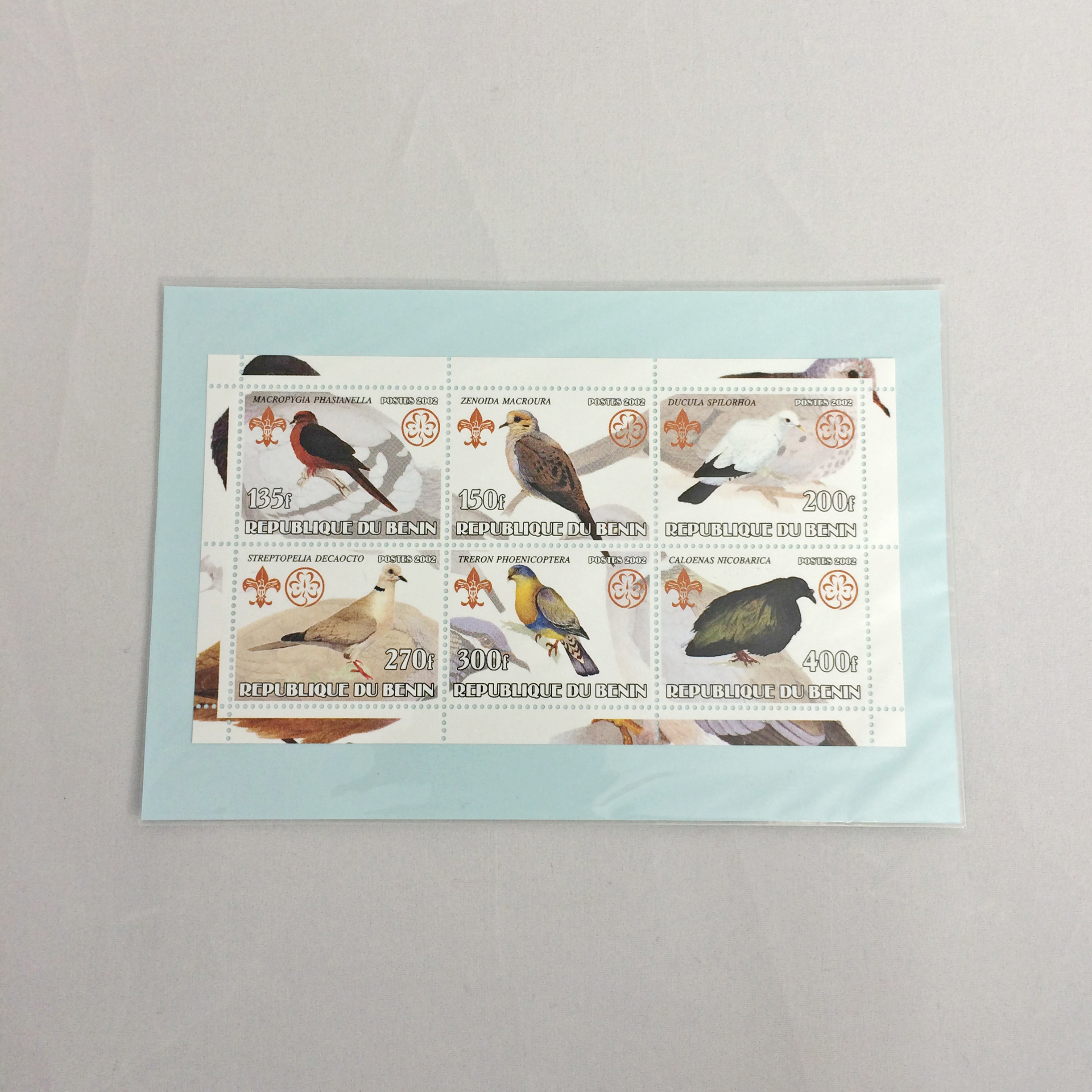 色々な鳩のいる切手シート